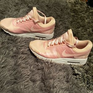 Baby Pink Nike Air